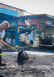 BALIKÇILAR PAZARINDA ASFALT ÇALIŞMASI