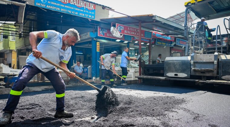 BALIKÇILAR PAZARINDA ASFALT ÇALIŞMASI