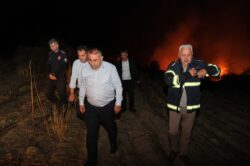GÜNGÖR GEÇER: “İTFAİYE VE ASKİ EKİPLERİMİZ BÜTÜN GÜCÜYLE SAHADA.”