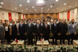 HALİL NACAR, OTİZM ZİRVESİNDE KONUŞTU