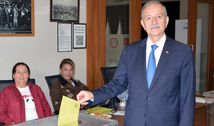 ATB’DE ŞAHİN BİLGİÇ YENİDEN BAŞKAN SEÇİLDİ…