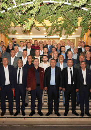GÜNGÖR GEÇER, 15 İLÇENİN MUHTARLARIYLA BİR ARAYA GELDİ…