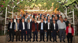 GÜNGÖR GEÇER, 15 İLÇENİN MUHTARLARIYLA BİR ARAYA GELDİ…