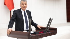 “ÇİFTÇİ BORCA, TÜKETİCİ PAHALILIĞA MAHKUM”