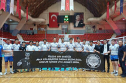 SEYHAN BELEDİYESPOR’DAN MÜTHİŞ BAŞLANGIÇ